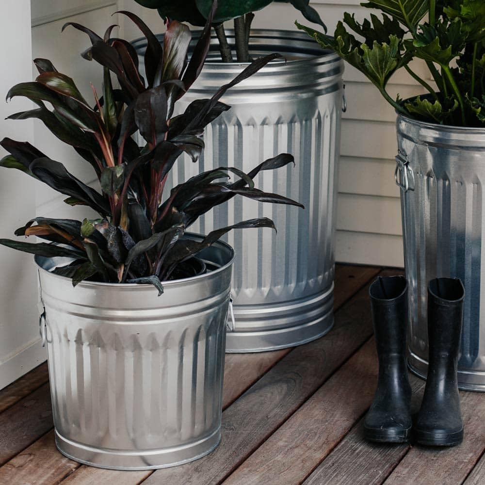 Galvanized Steel Trash Can 20 gallon R257