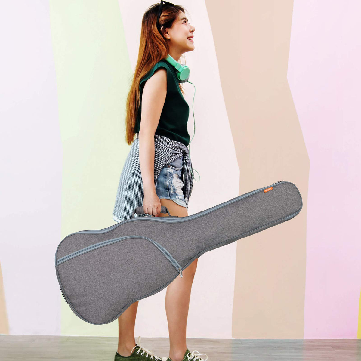 Waterproof Hardshell Acoustic Guitar Case with 3 Pockets L397